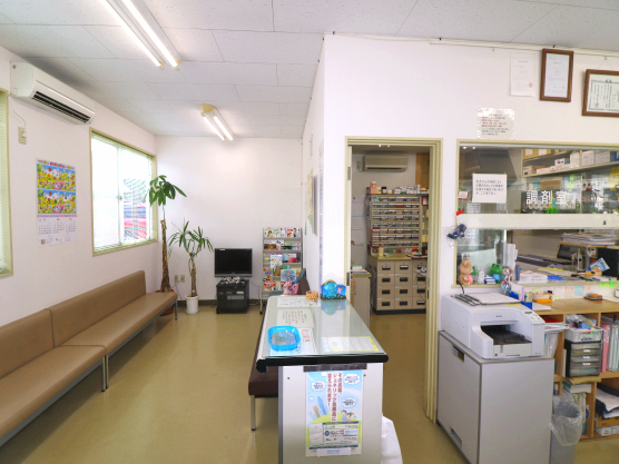 あい調剤薬局日吉店内